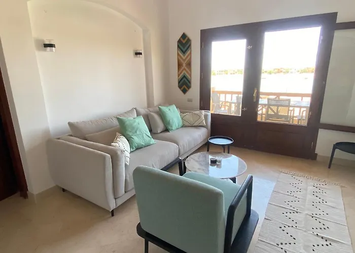 Sabina 2Br Penthouse